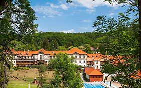 Erzsebet Park Hotel